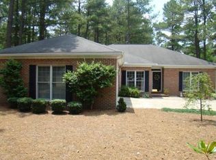 315 Saint Andrews Dr, Pinehurst, NC 28374