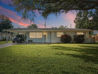 2952 Sequoia Ln, Sarasota, FL, 34237