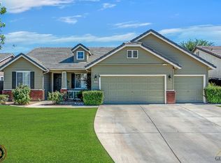 11517 Mercatello Ave, Bakersfield, CA 93312