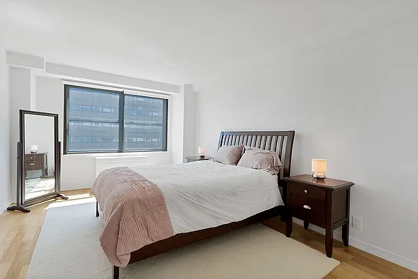 Sold by Cooper & Cooper Real Estate | media 16