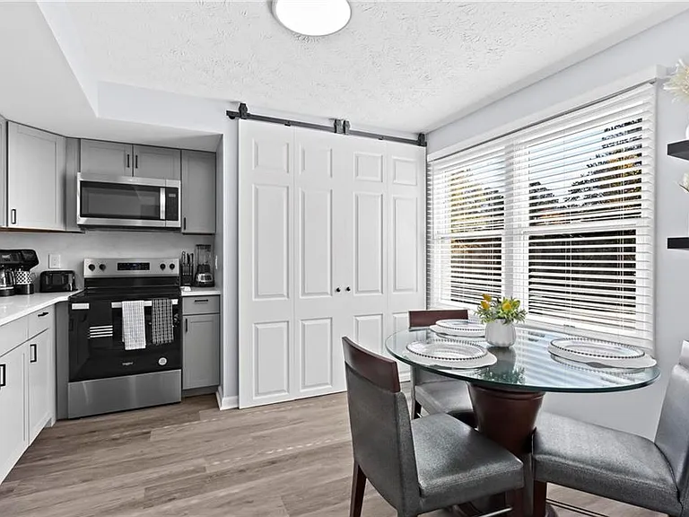 1858 Shenandoah Valley Ln SE — Photo 13