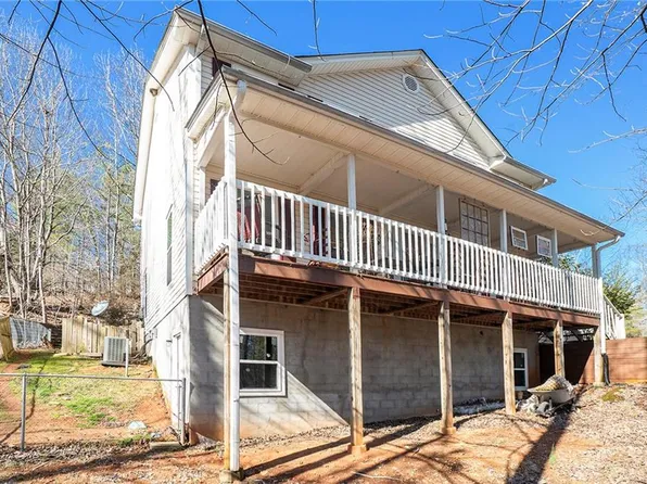 3424 Jet Wright Rd, Gainesville, GA 30506