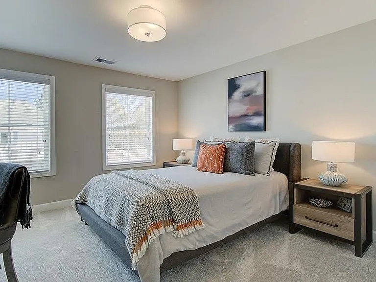 3359 Verdi Ln — Photo 43