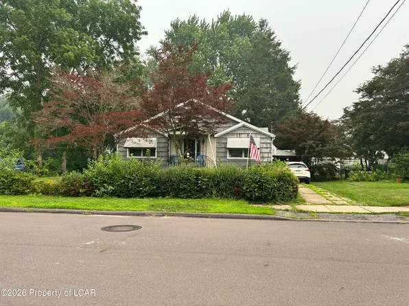 25 Talcott St, Swoyersville, PA 18704