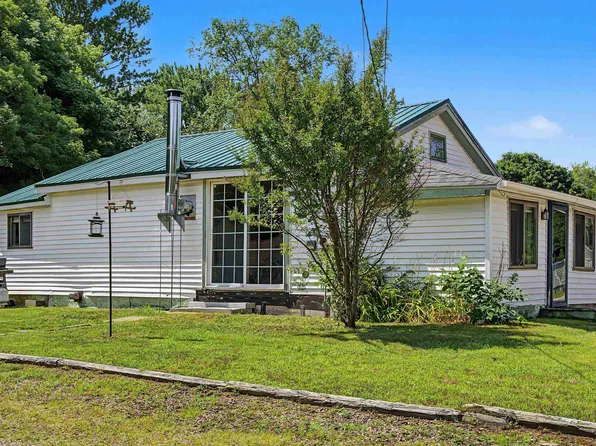 51 High Street, Epping, NH 03042