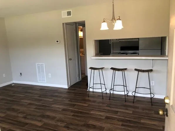 6601 Dorchester Rd APT 41, North Charleston, SC 29418