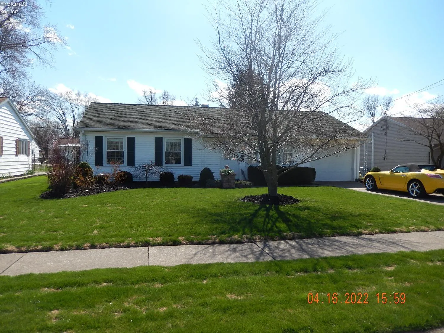 2802 Sunset Ln photo 1