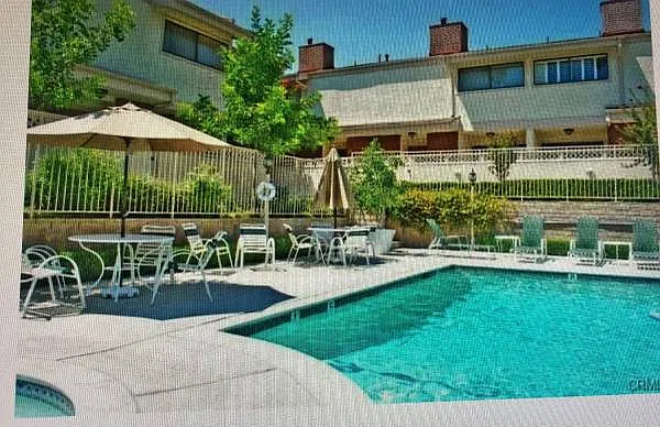 19451 Sherman Way #506