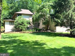 24 Lippincott Ave, Voorhees, NJ 08043