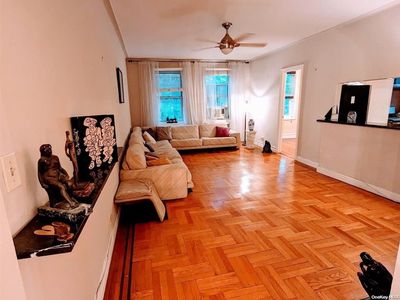 117-01 Park Lane South #B3E, Kew Gardens, NY, 11415