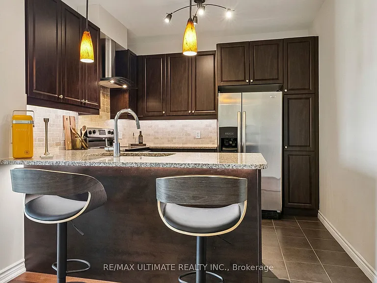 1135 Royal York Rd #501 — Photo 6