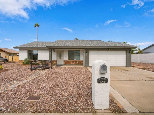 2916 W MEADOW Drive, Phoenix, AZ 85053