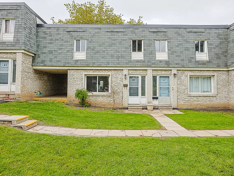 1350 Winding Trl — Photo 3