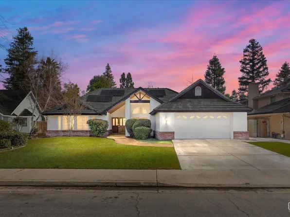 2632 Mountain Oak Rd, Bakersfield, CA 93311
