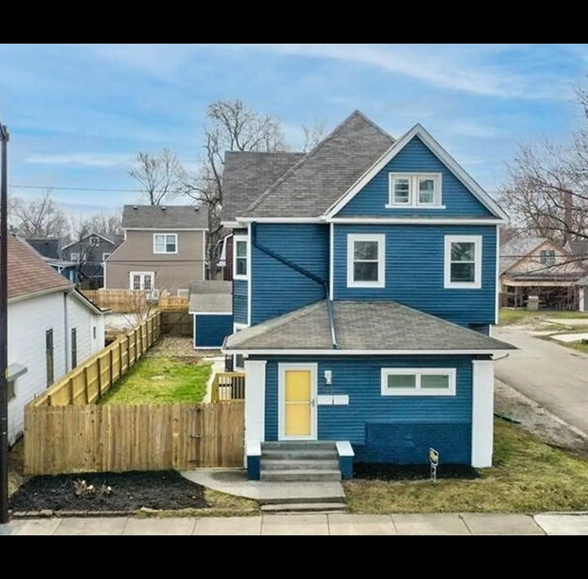 3 bed, 1664 sqft, $2,050 — Photo 1