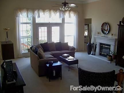 Window wall in Living Room