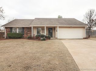 1321 W Jefferson St, Broken Arrow, OK 74011