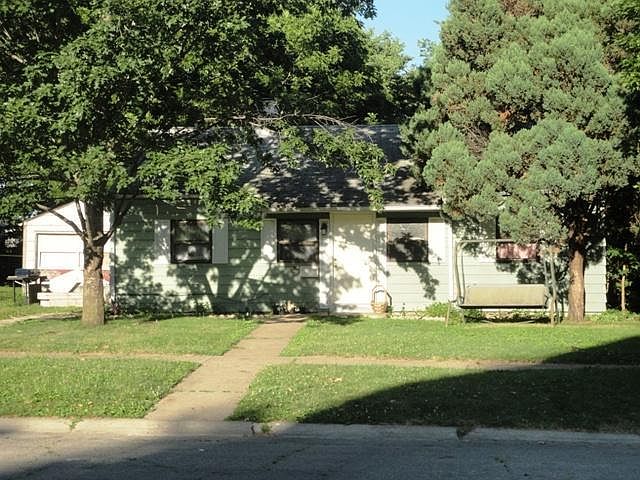 1st image of 414 N A St