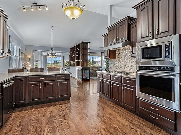 4th image of 13716 Palmetto Dr