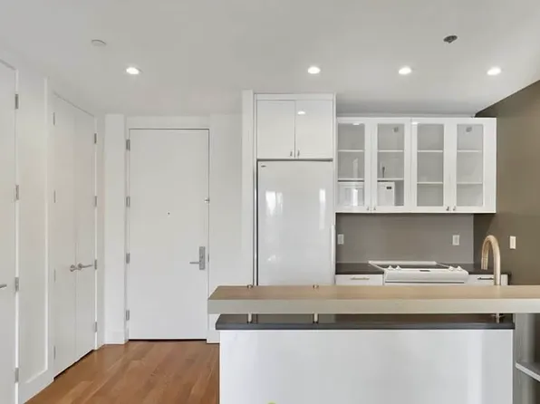 15 Jackson Street image 1 of 19