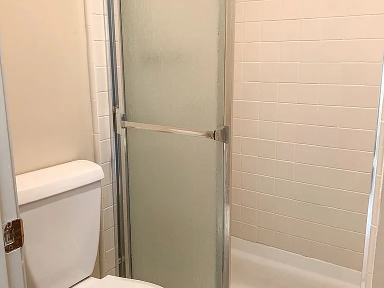 416 Pinehurst Ave — Photo 12