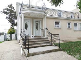 257 54 148th Ave, Rosedale, NY 11422