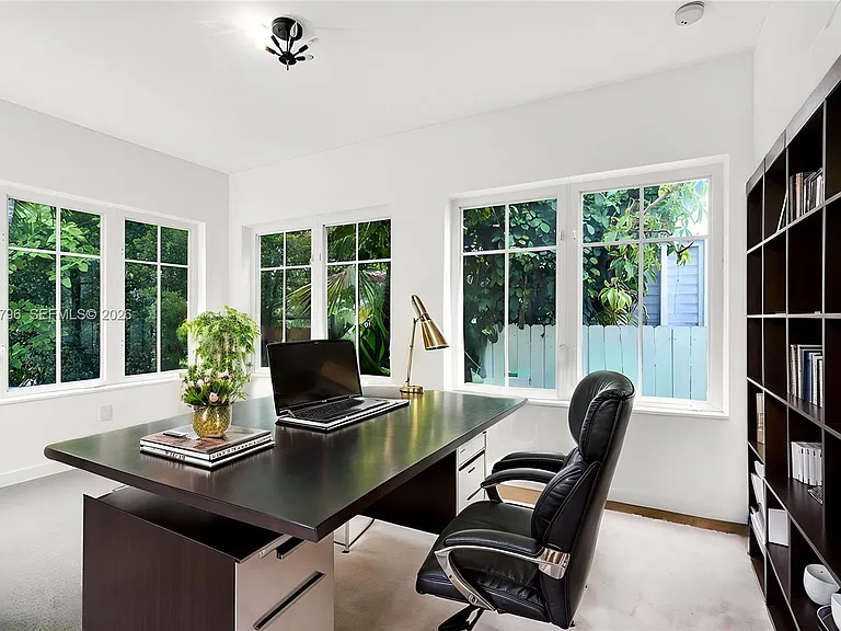 1232 Lenox Ave — Photo 5