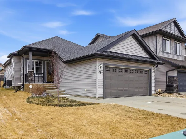 28 Hewitt Cir, Spruce Grove, AB T7X 0K6