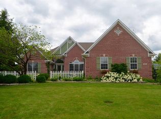 4456 Spring Ct, Zionsville, IN 46077