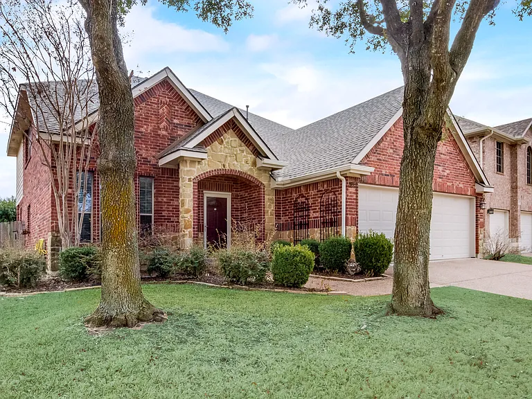 2569 Pinnacle Point Dr — Photo 31