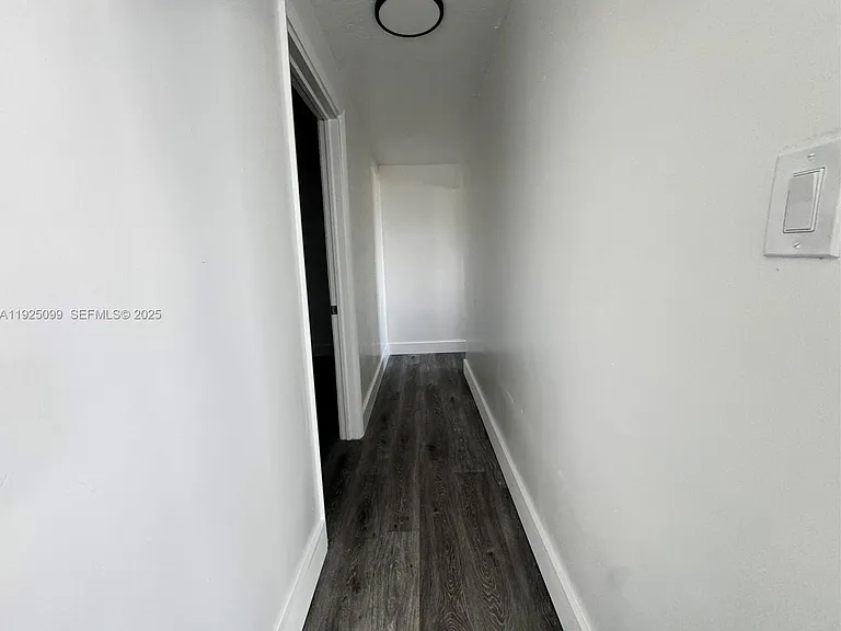 4017 SW 24th St #2 — Photo 9