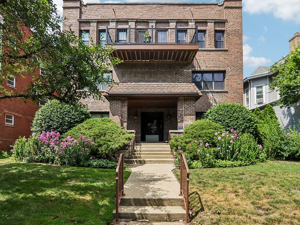 1st image of 824 Hinman Ave APT 1N