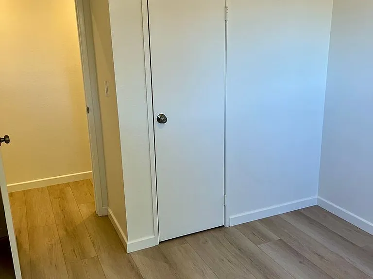 3159 Lloyd St — Photo 18