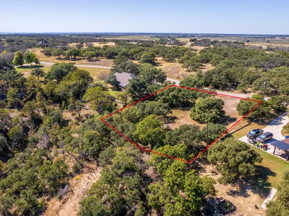 Oak Hill Cir, Brownwood, TX 76801