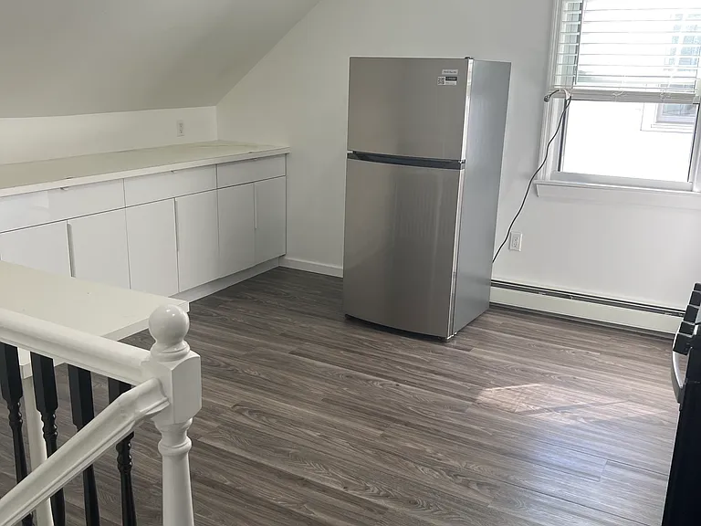 375 Ross Ave #2 — Photo 7