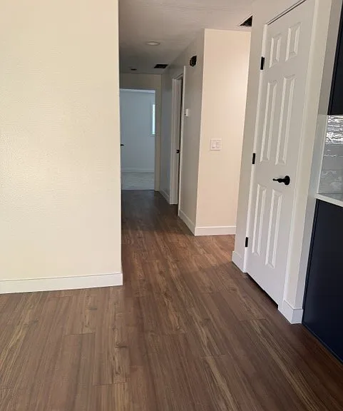 1103 Ogden Ave — Photo 17
