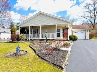 16 Biscayne Blvd, Poughkeepsie, NY
