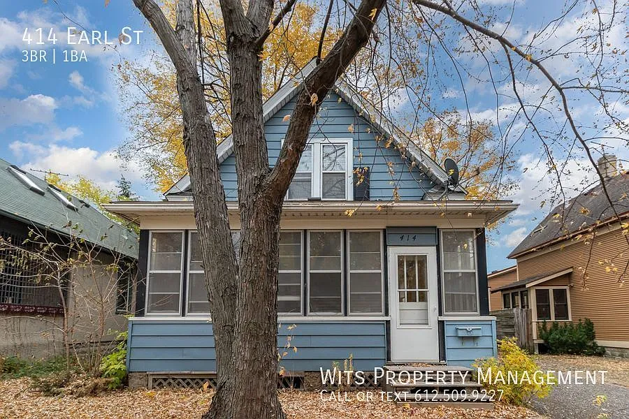 414 Earl St