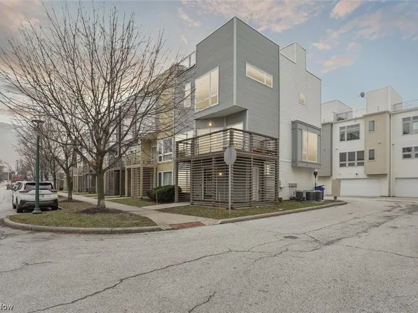 1256 W 74th St, Cleveland, OH 44102