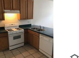 2450 W Grenshaw St #1, Chicago, IL 60612