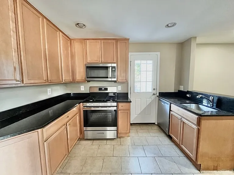 5128 Mangum Rd — Photo 5