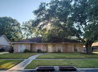 1612 Turret Dr, Baton Rouge, LA 70816