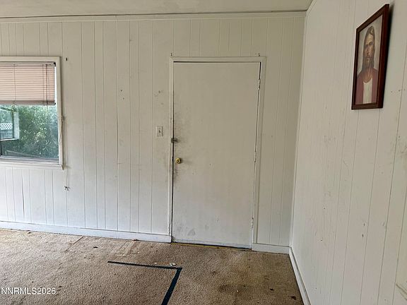 5th image of 729 Balzar Cir