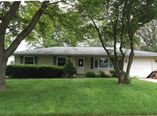 106 N Marilyn St, Ogden, IL 61859