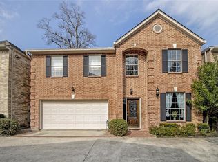 1424 Woodvine Dr, Houston, TX 77055