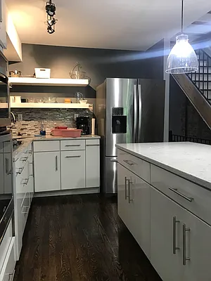 Rented by Karl Heyliger, LREB | media 14