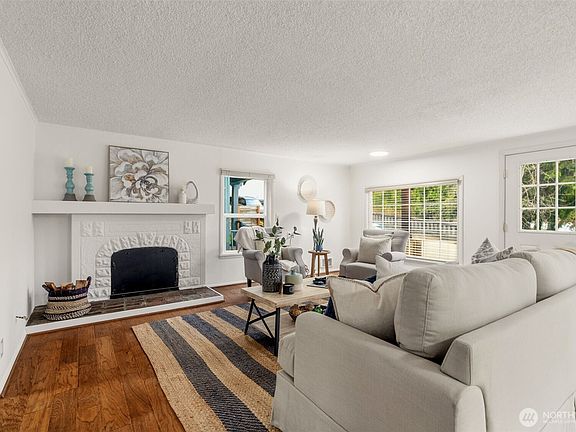 5th image of 921 N 50th Street