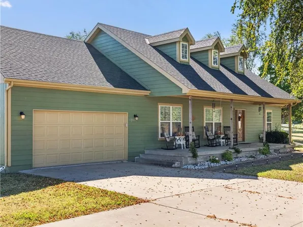 12580 238th St, Linwood, KS 66052