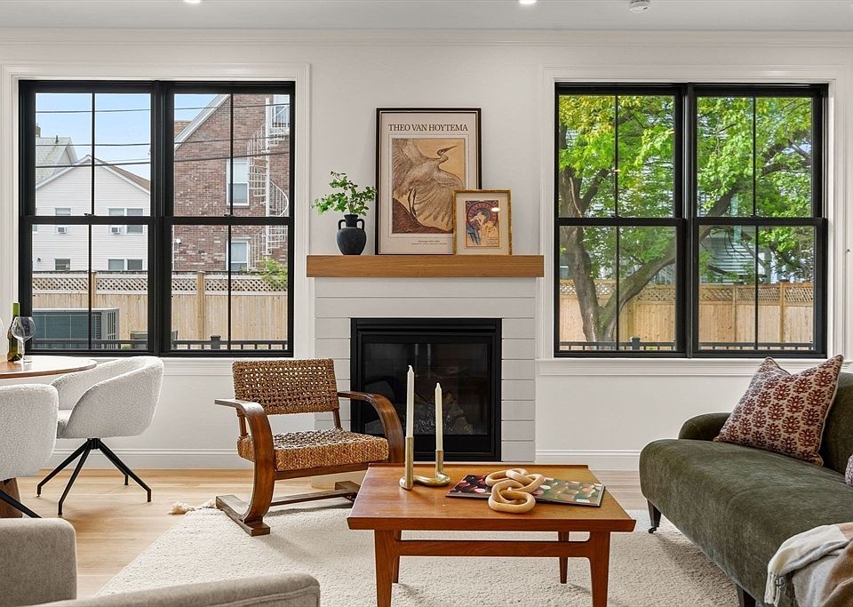 1st image of 27 Shepard St #5