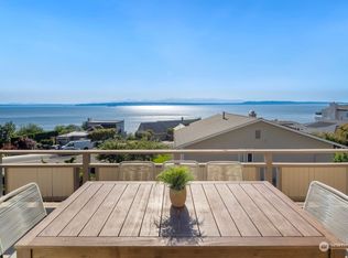 2628 NW 202nd Pl, Seattle, WA